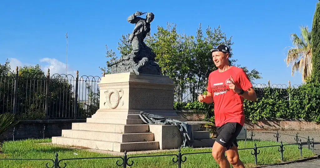 monumento a enrico e giovanni cairoli