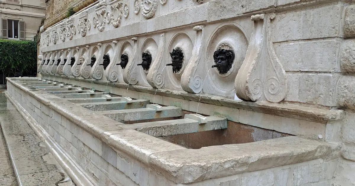 fontana del calamo ancona