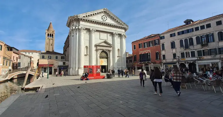 indiana jones drehort in venedig am campo san barnaba