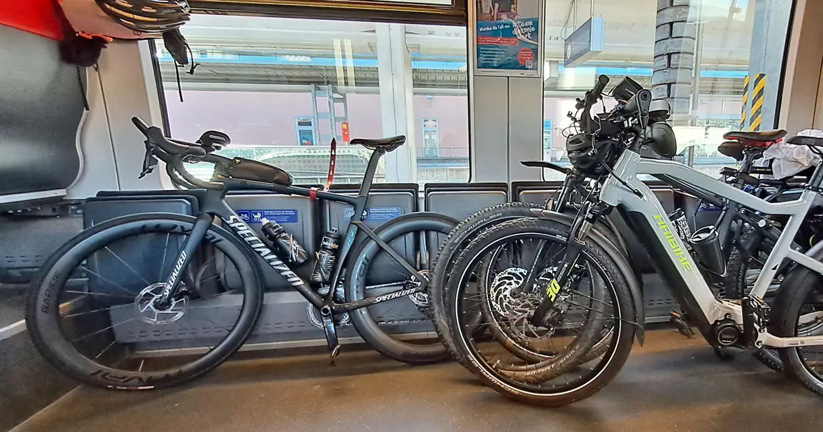 öbb zug mit fahrrad